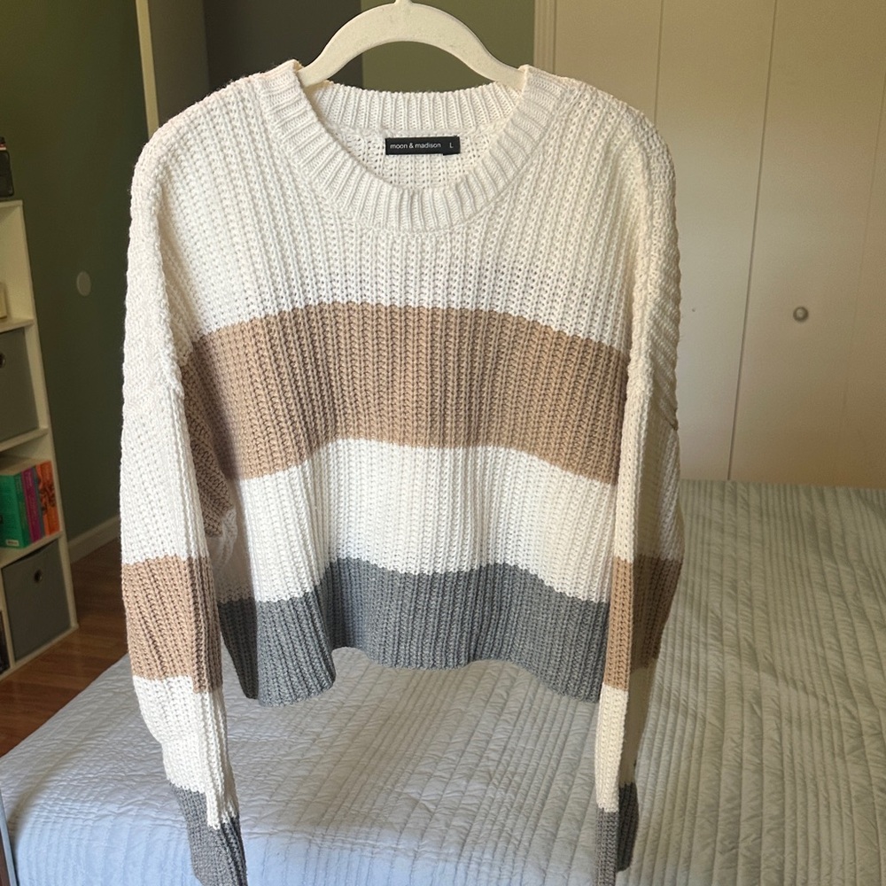 moon & madison Cream, Tan & Gray Striped Crewneck Sweater